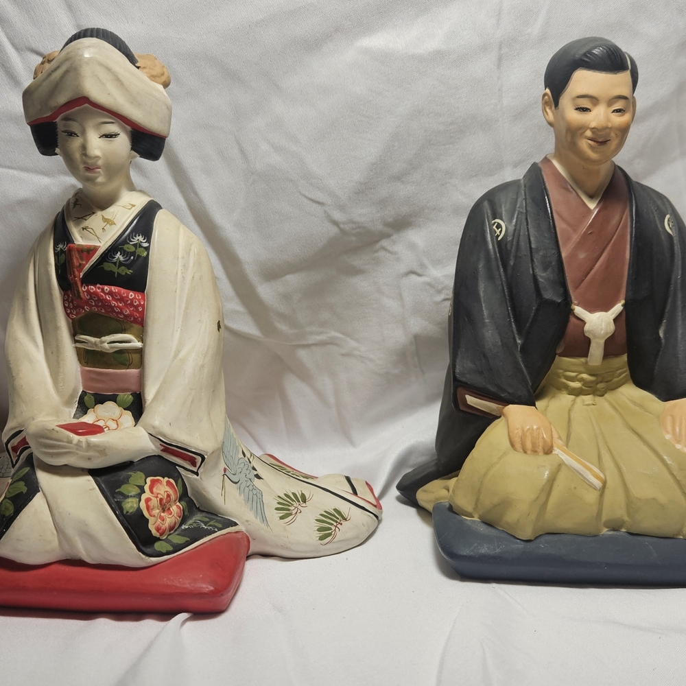 Vintage Hakata Urasaki Wedding Couple Clay Hand Painted Dolls. Made In Japan.